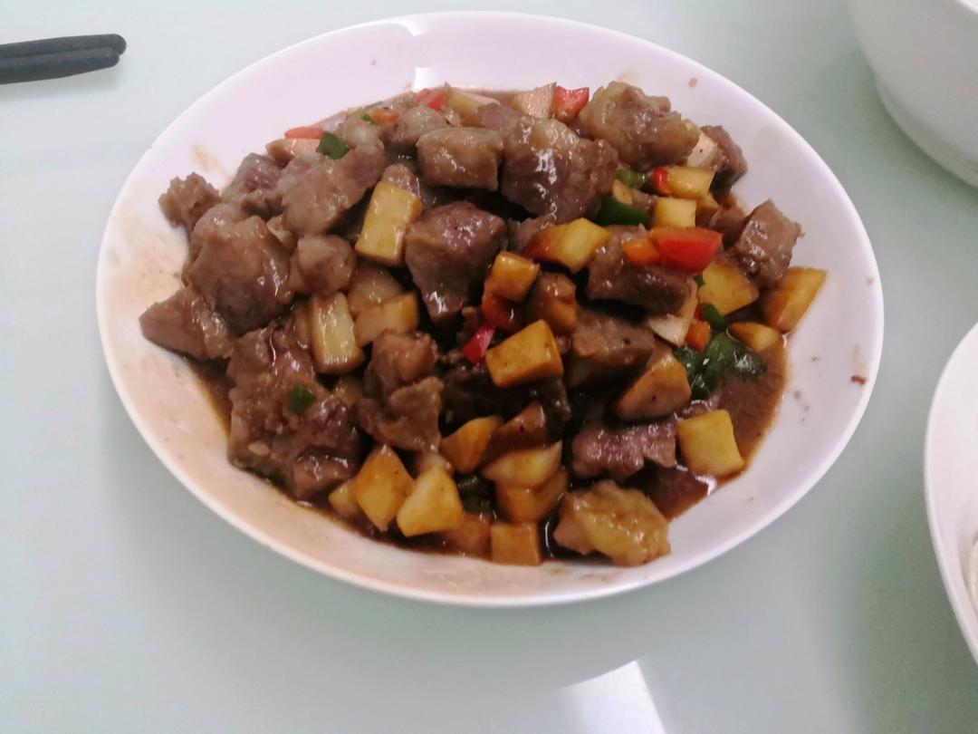 家常菜~杏鲍菇烧牛肉粒