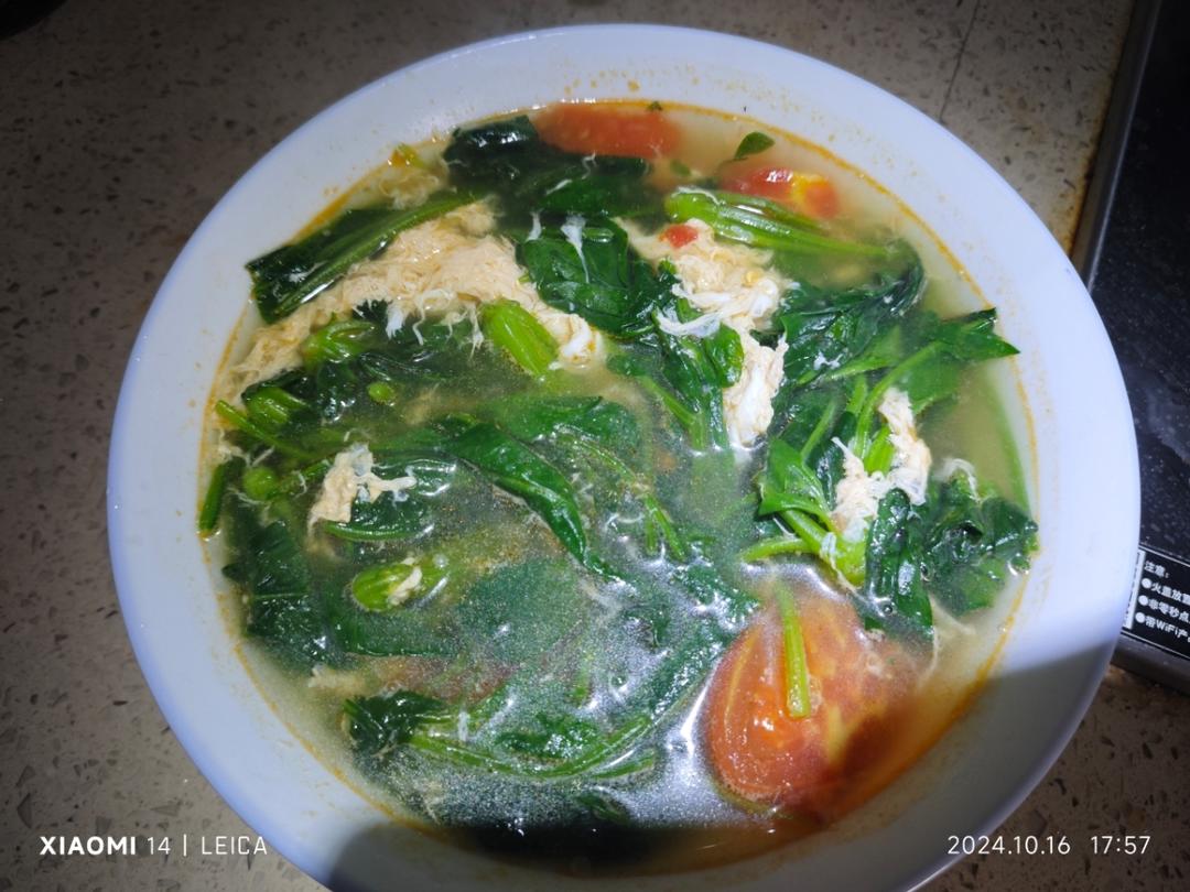 番茄菠菜鸡蛋汤