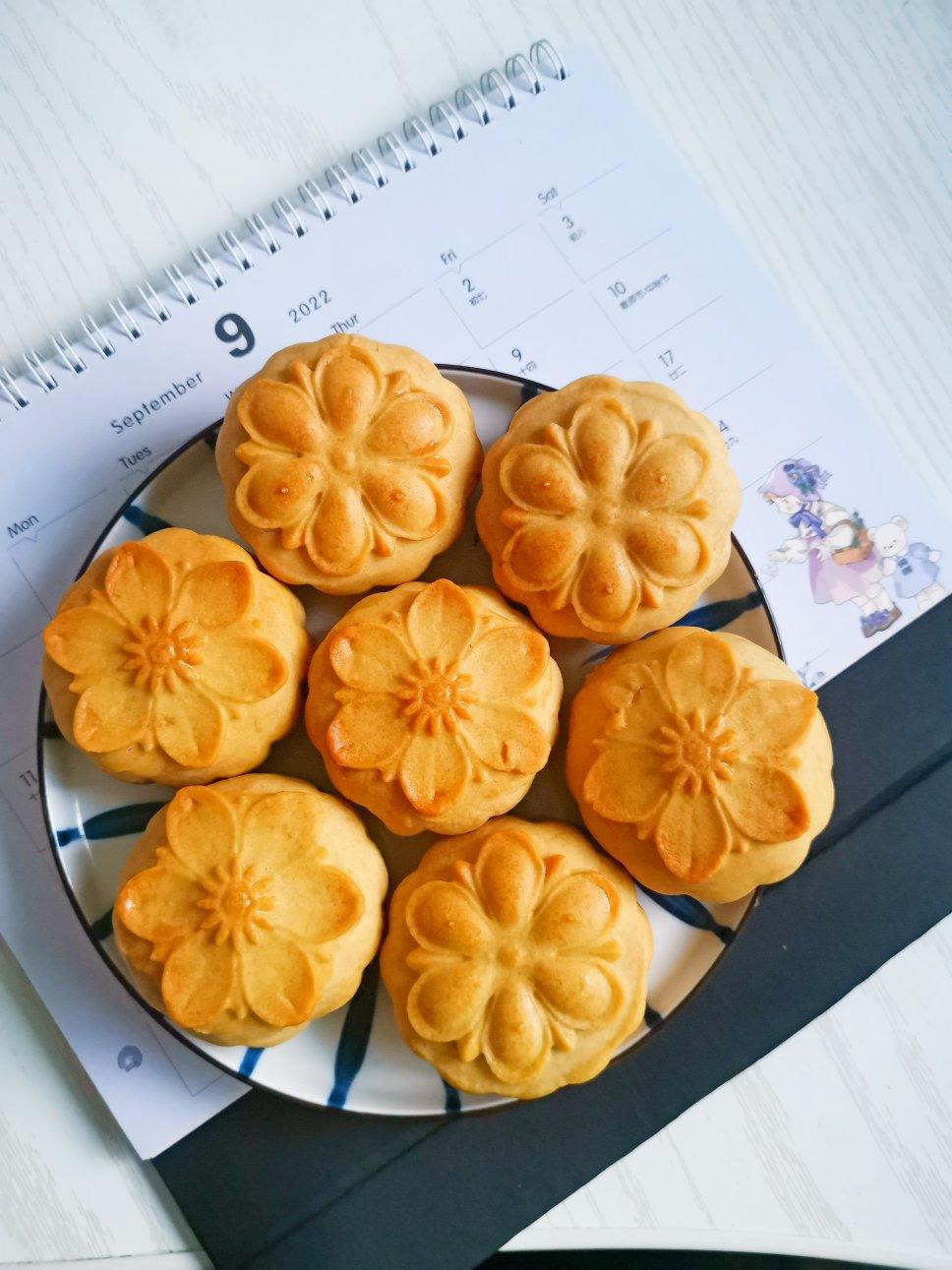 广式月饼—蛋黄莲蓉月饼