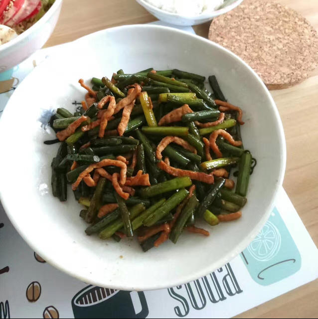 蒜薹炒肉丝