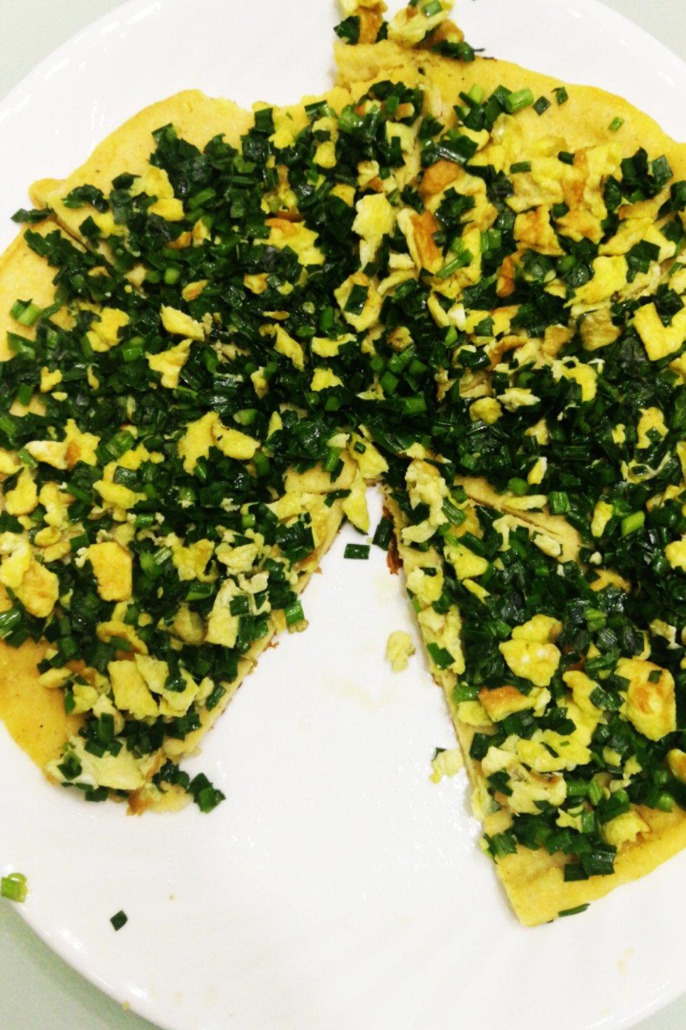 做一个优秀吃货做的韭菜馅玉米糊饼