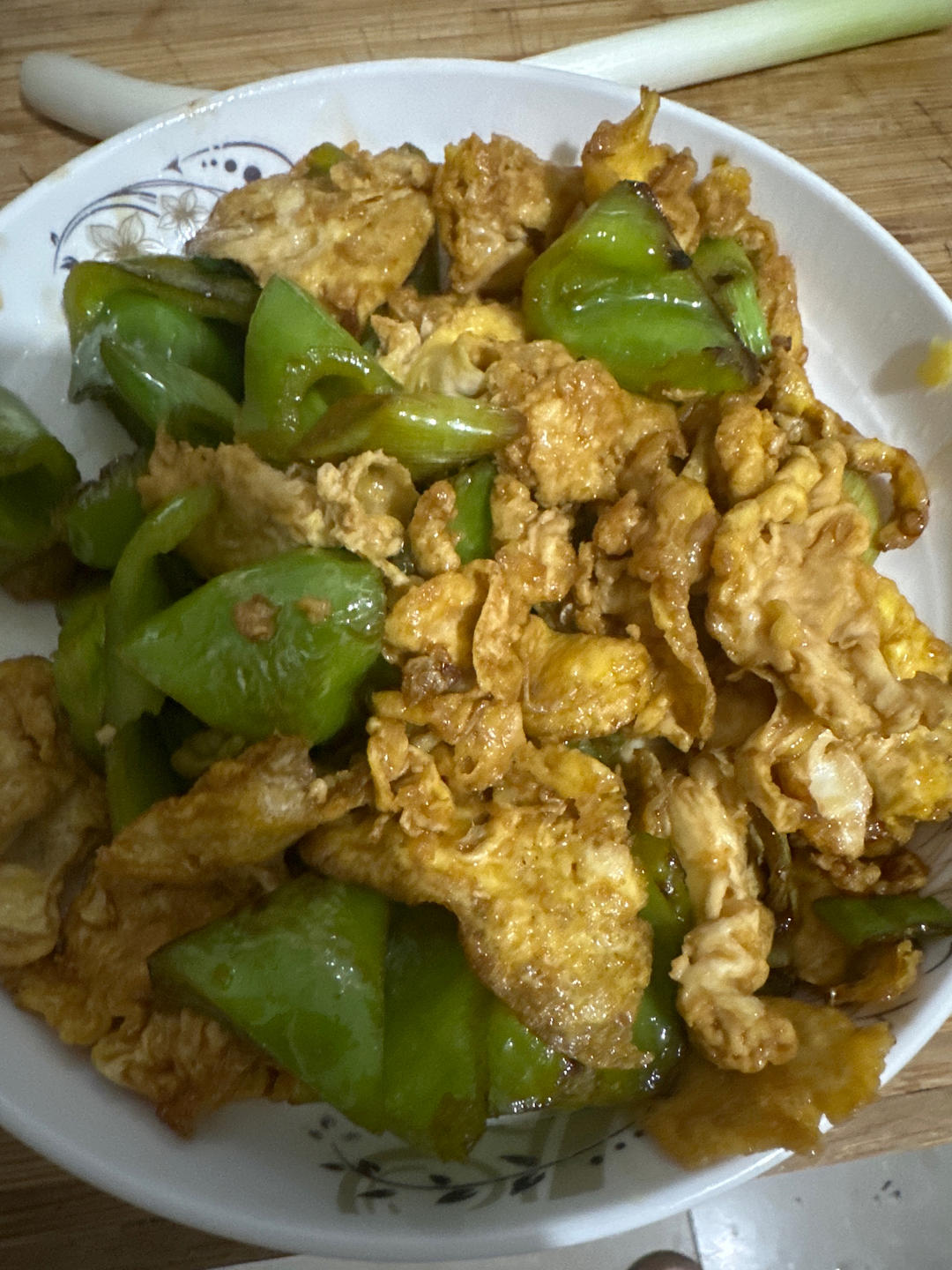 下饭菜——青椒炒鸡蛋