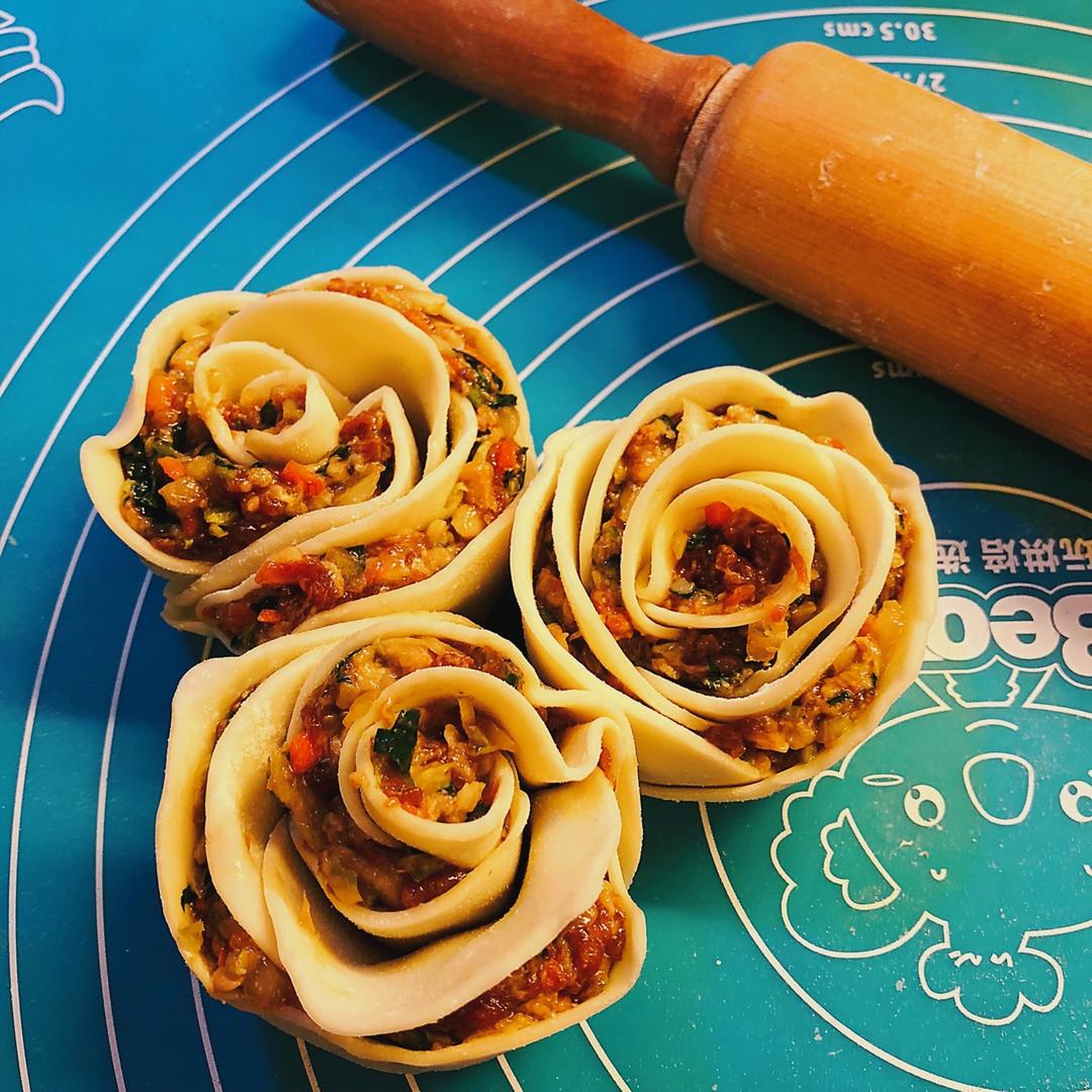 玫瑰花蒸饺