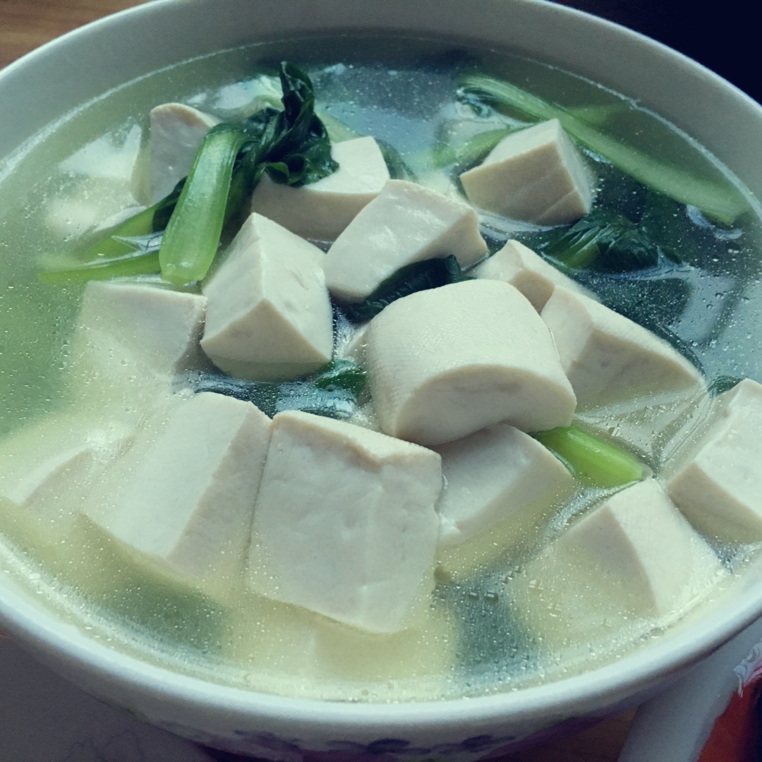 juan-32做的青菜豆腐汤