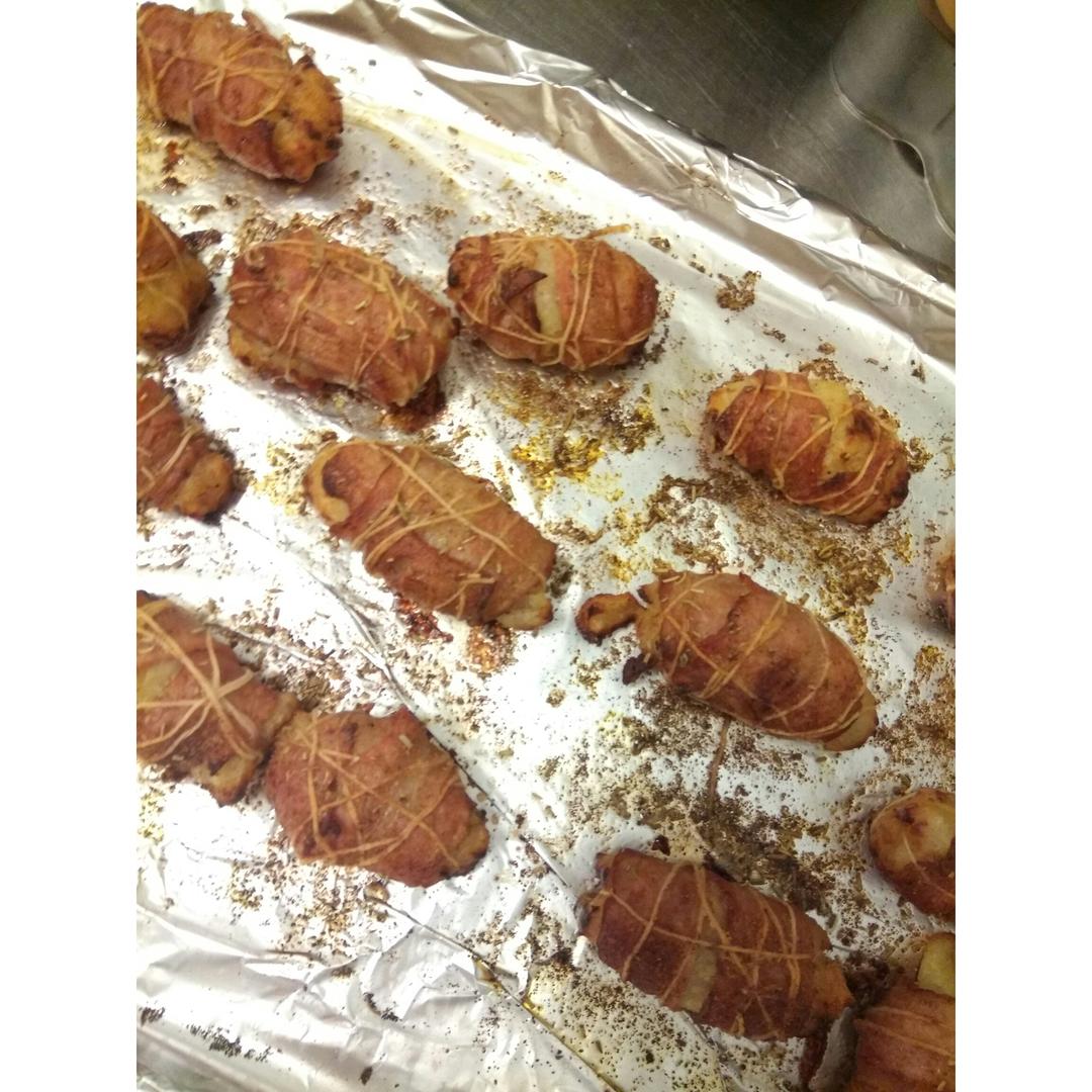 《食戟之灵》土豆培根烤肉
