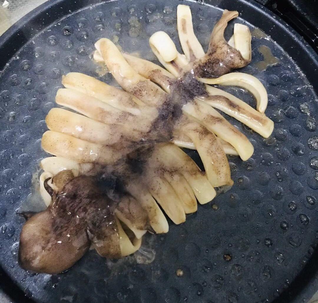 香辣鱿鱼须 赛过铁板的味道