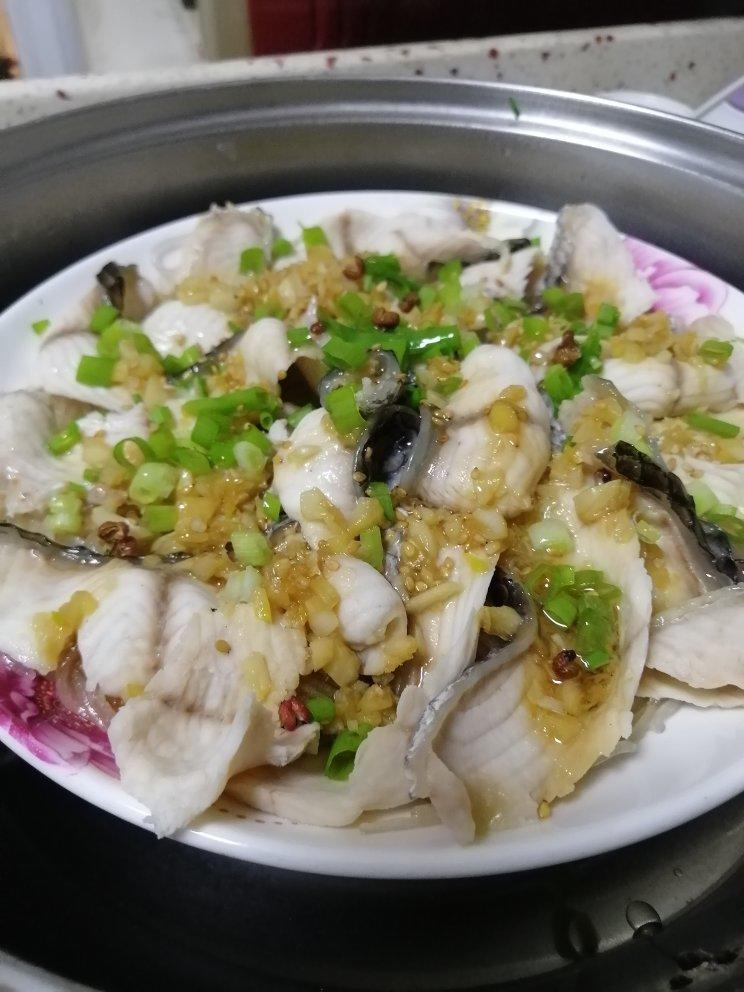 夜雨秋池666做的10分钟就好的葱香黑鱼片