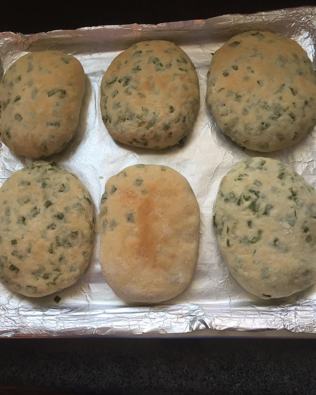 油酥葱香烧饼