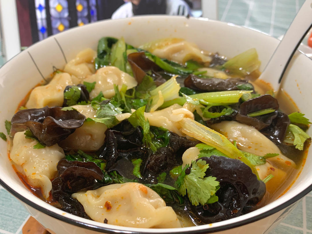 酸汤饺子
