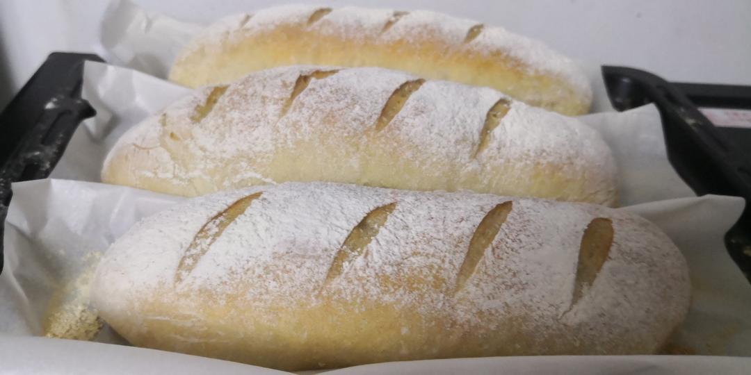 香脆健康的全麦法棍Whole Wheat Baguette