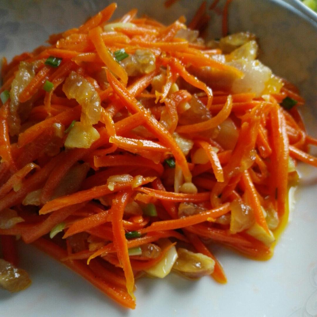 胡萝卜丝炒腊肉