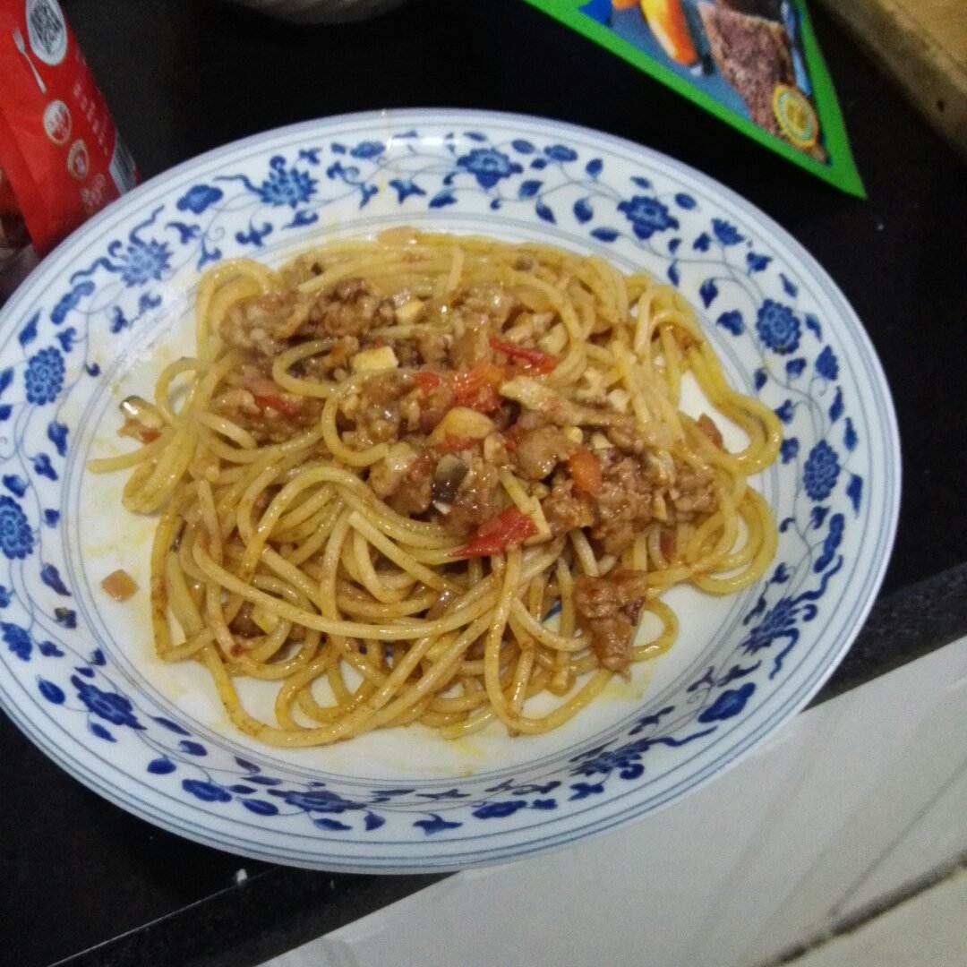 番茄肉酱意大利面