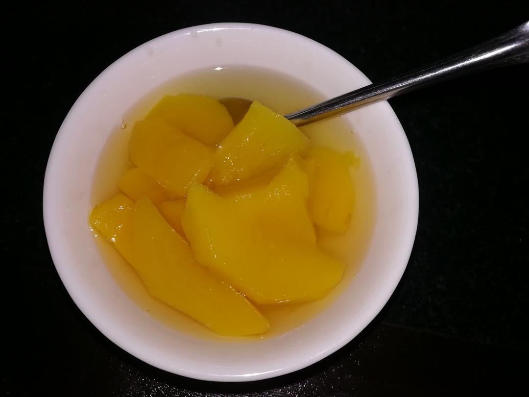 糖水黄桃（黄桃罐头）