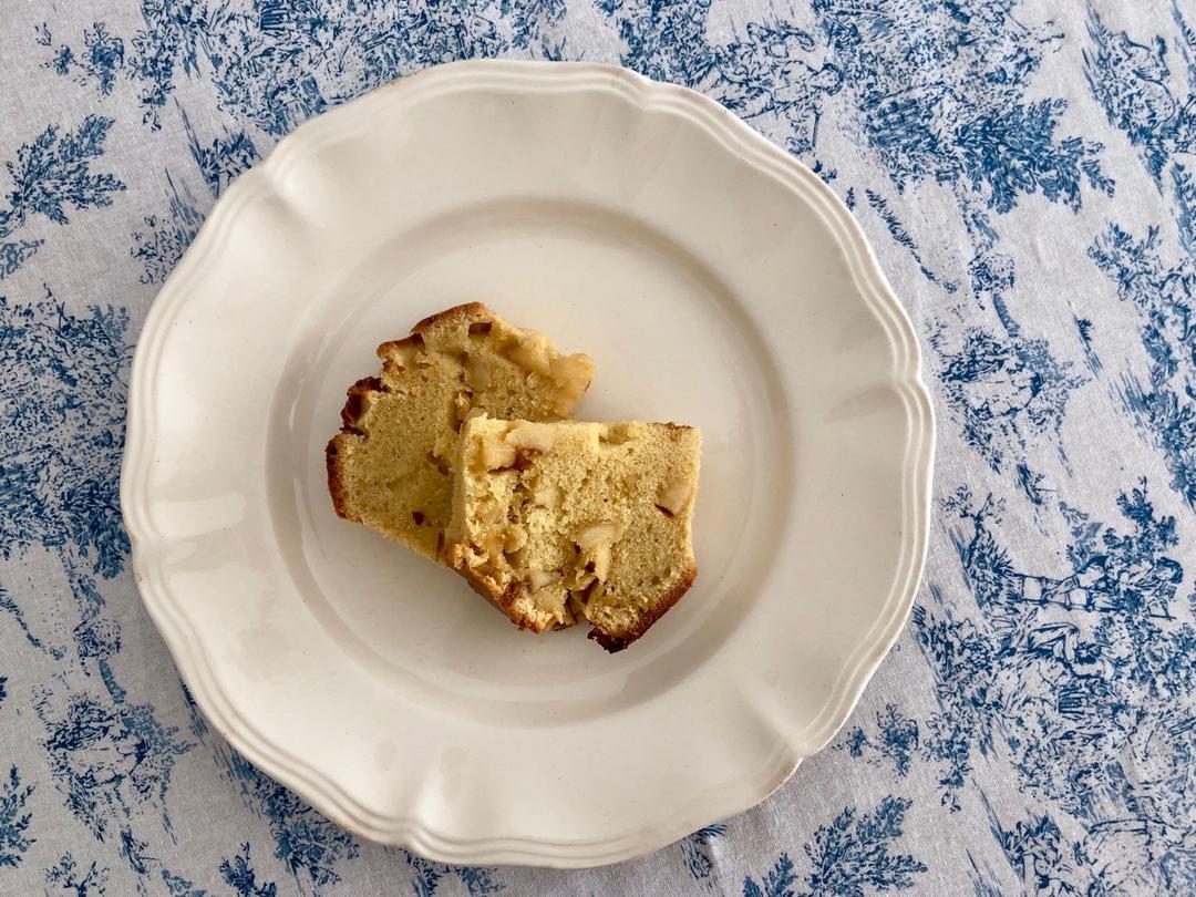 焦糖苹果磅蛋糕