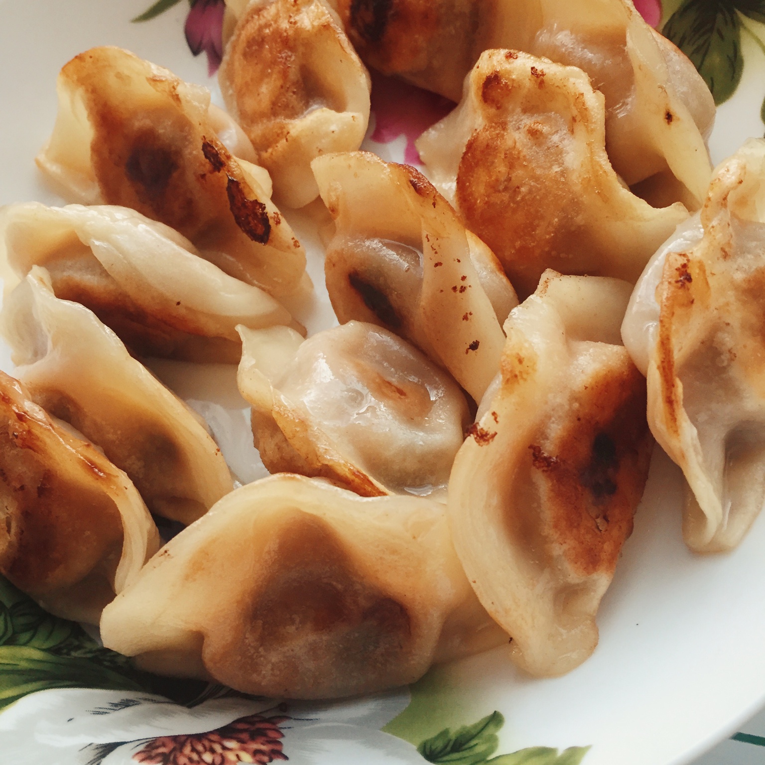 脆底煎饺