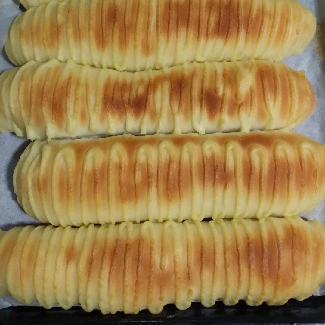 毛毛虫面包