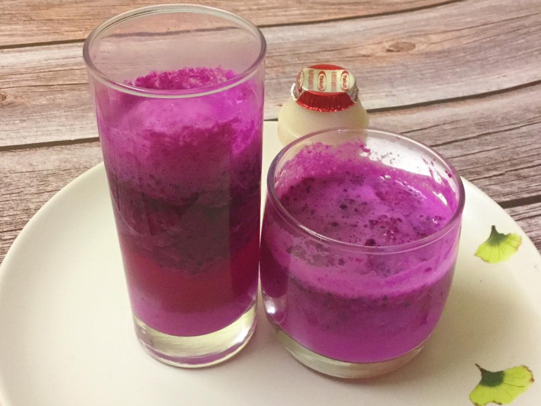 幸福快乐的北方人做的火龙果气泡养乐多
