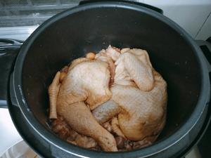 电饭锅盐焗酱油鸡                     说多了都要流口水( ¯ ε¯  )的做法 步骤5
