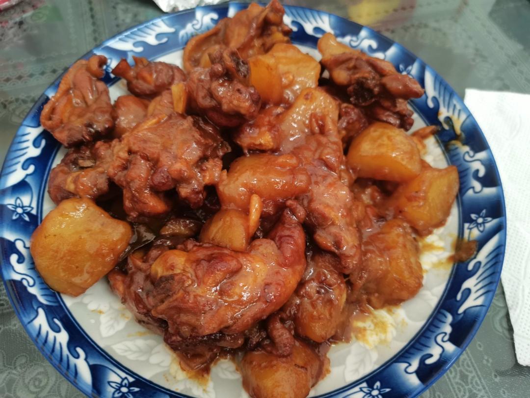 下饭神器🔥鸡腿炖土豆