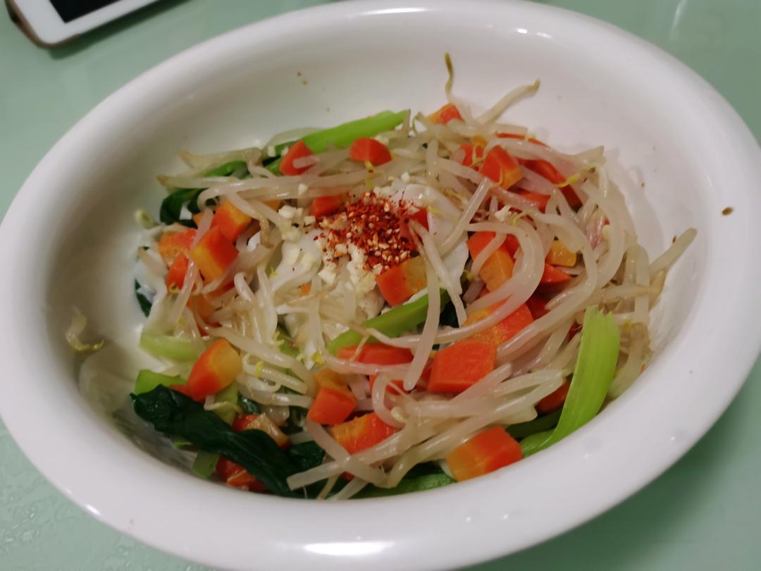 陕西正宗油泼面，简单快手，好吃到灵魂出窍