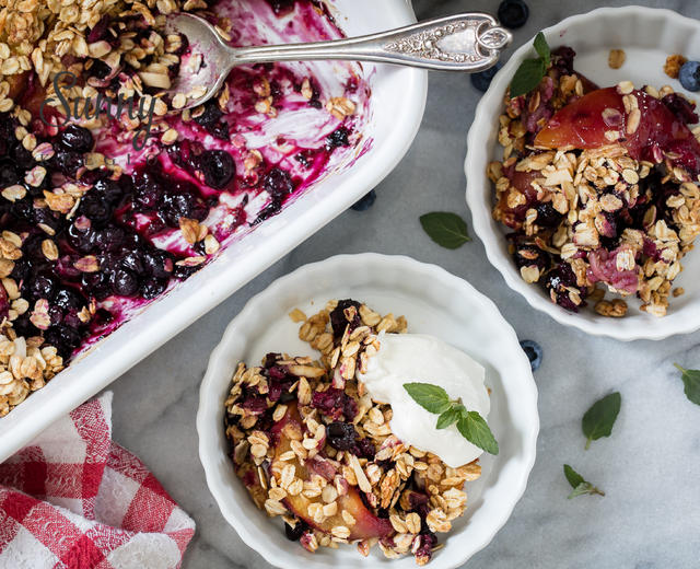 黄桃蓝莓燕麦脆丨健康·三餐的做法