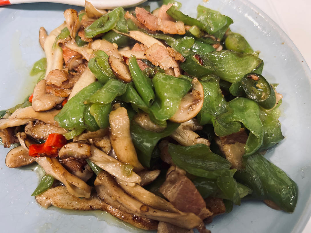 鲜掉鼻子/炒松茸！！