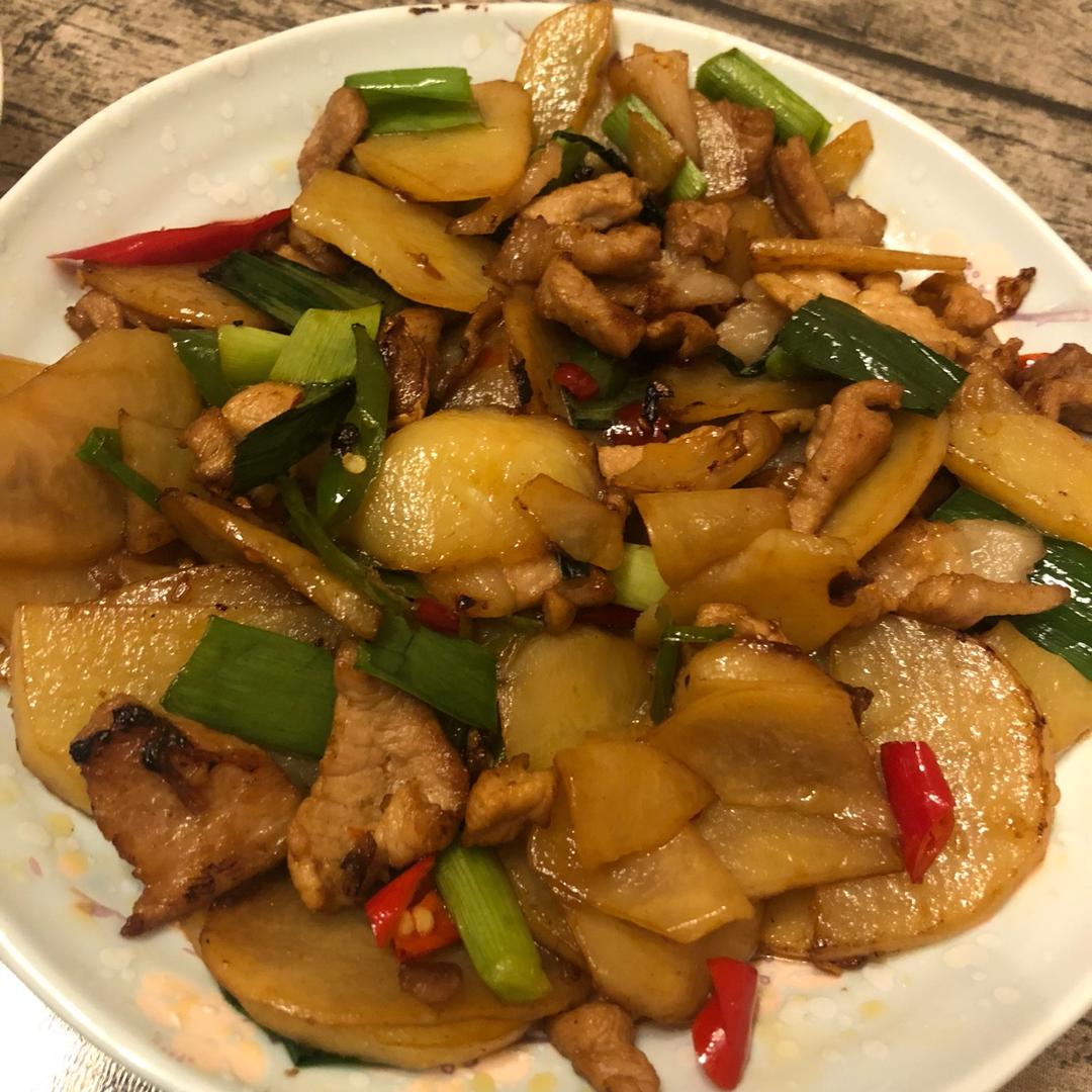辣炒土豆五花肉