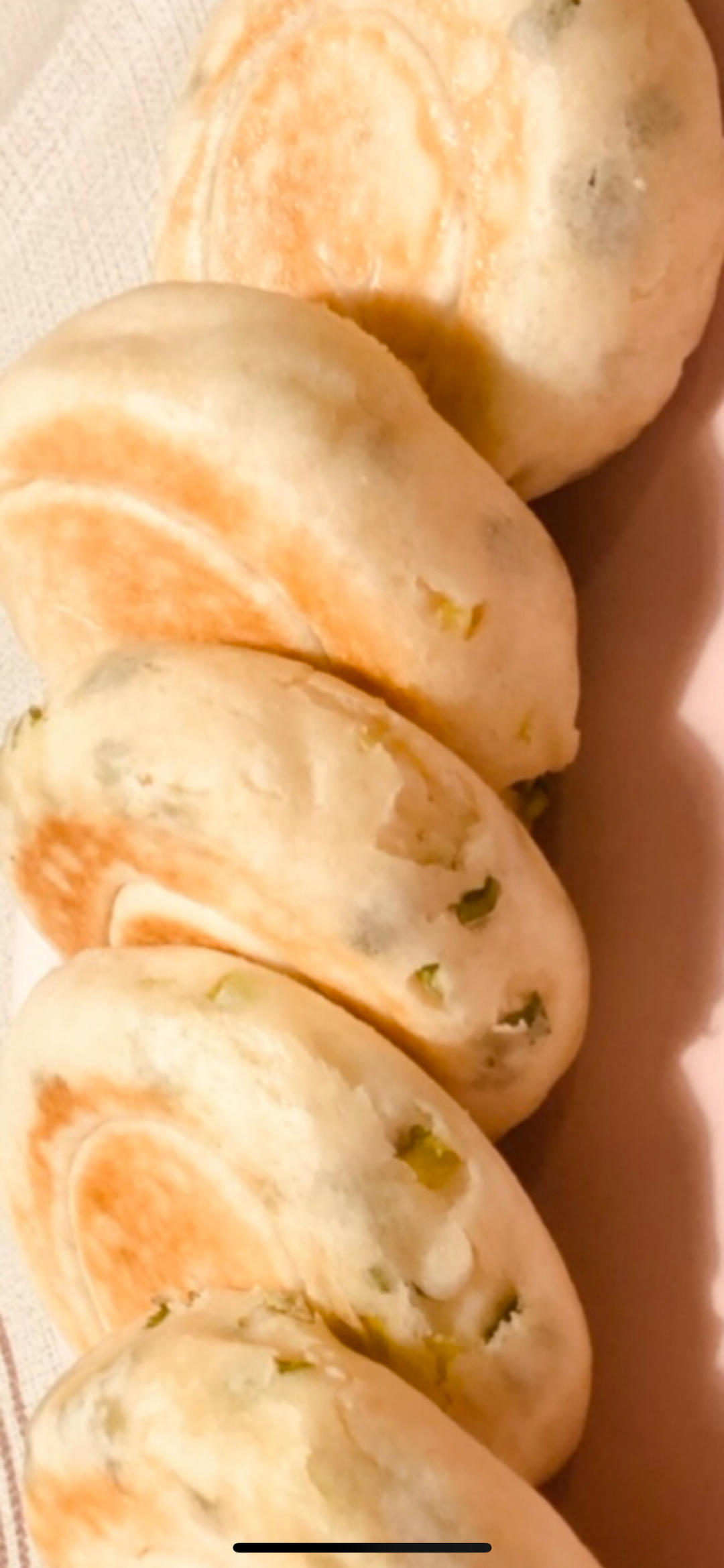 喷喷香旱萝卜肉馅饼/烫面葱花饼