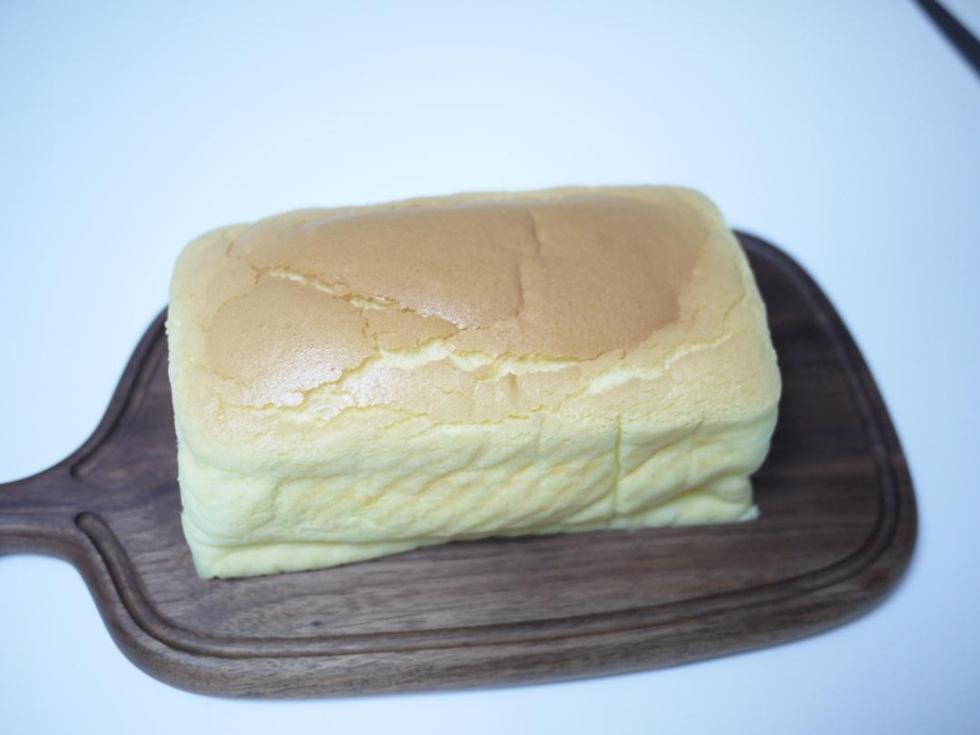 堪比柯基屁股
爆浆芝士🧀古早蛋糕