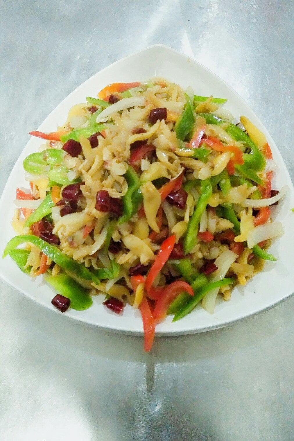 笑看人生云淡风轻做的辣炒蚬肉