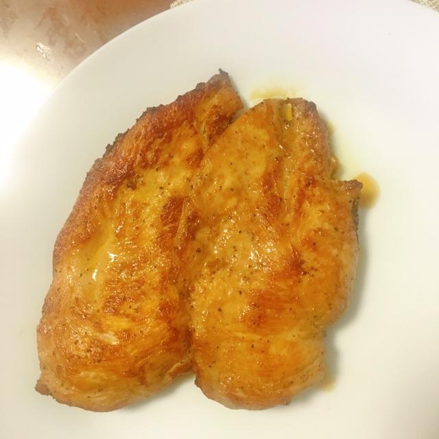 低脂蒜香黑椒鸡胸肉