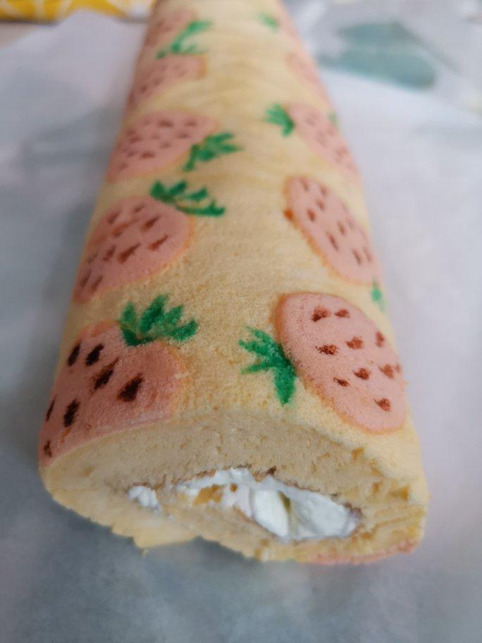 草莓蛋糕卷