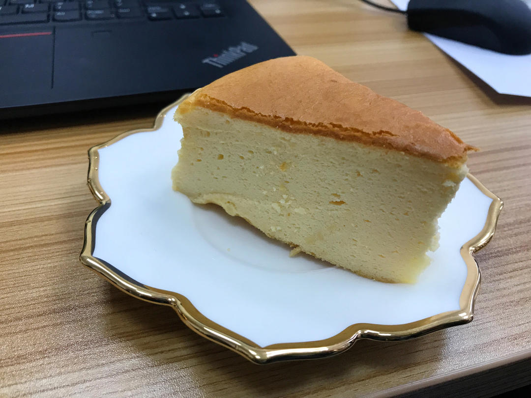 轻乳酪蛋糕