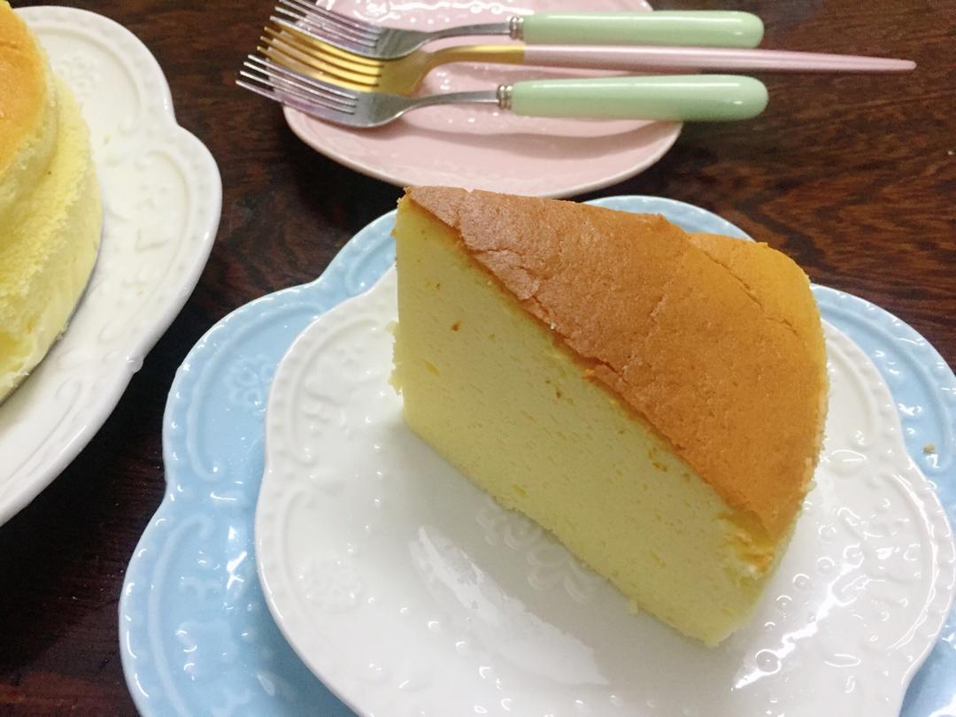 8寸轻乳酪蛋糕