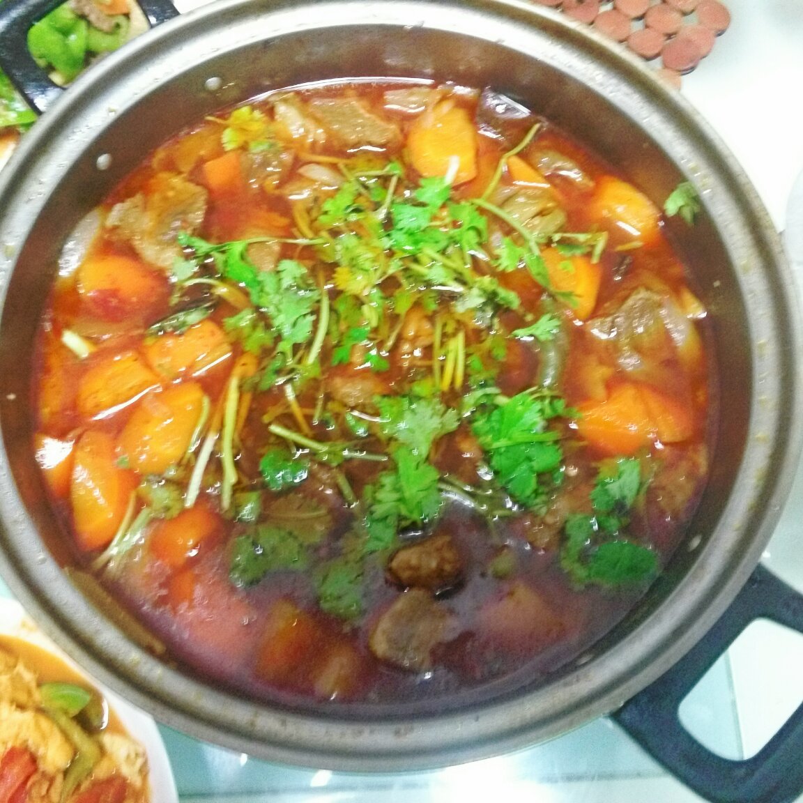 胡萝卜土豆烧牛腩