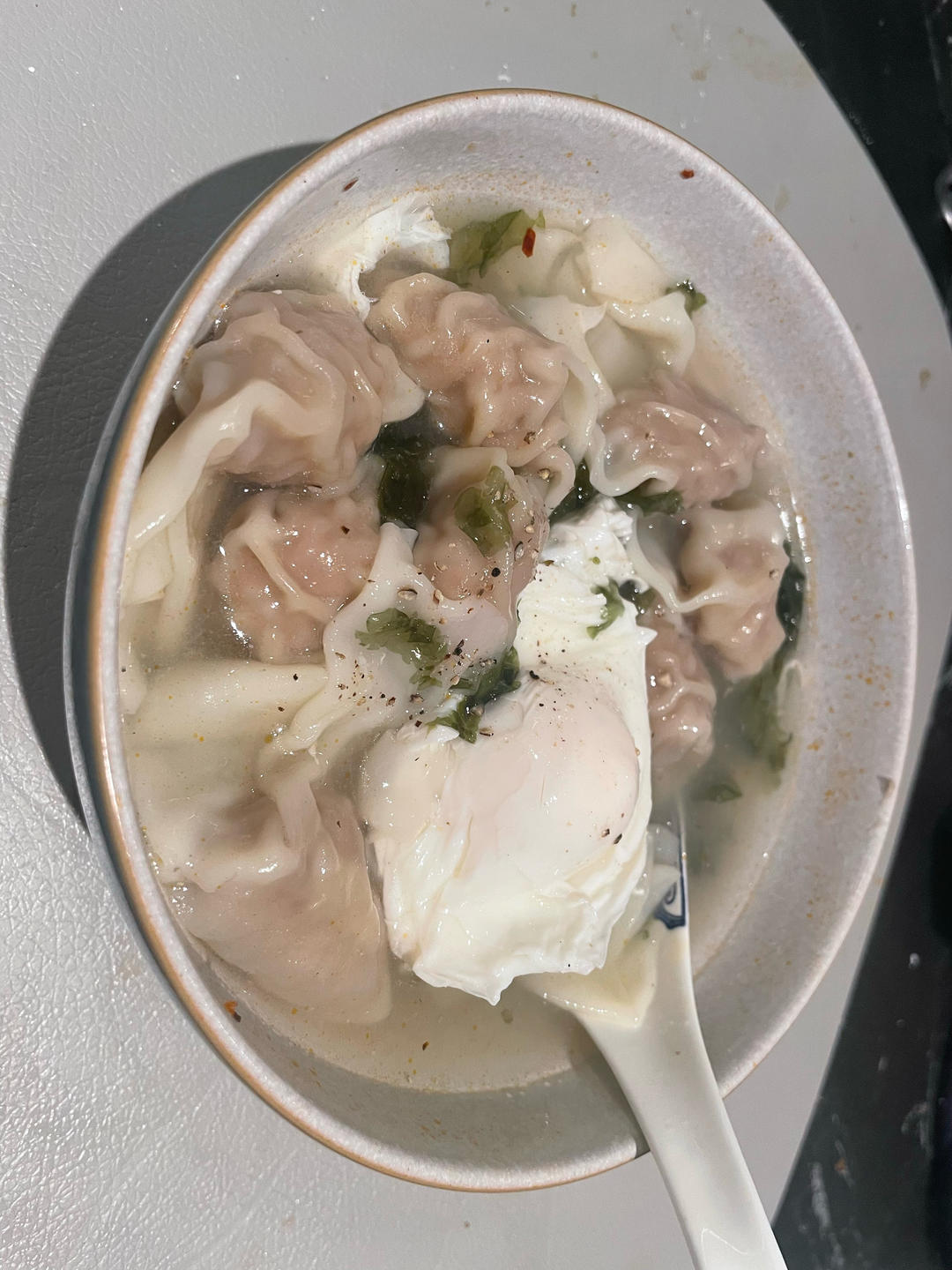 猪肉虾仁馄饨