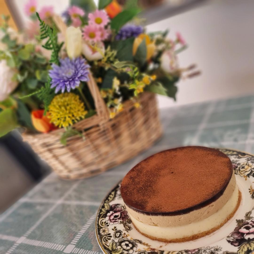 生椰拿铁慕斯蛋糕☕️固体yyds🥥椰香浓郁