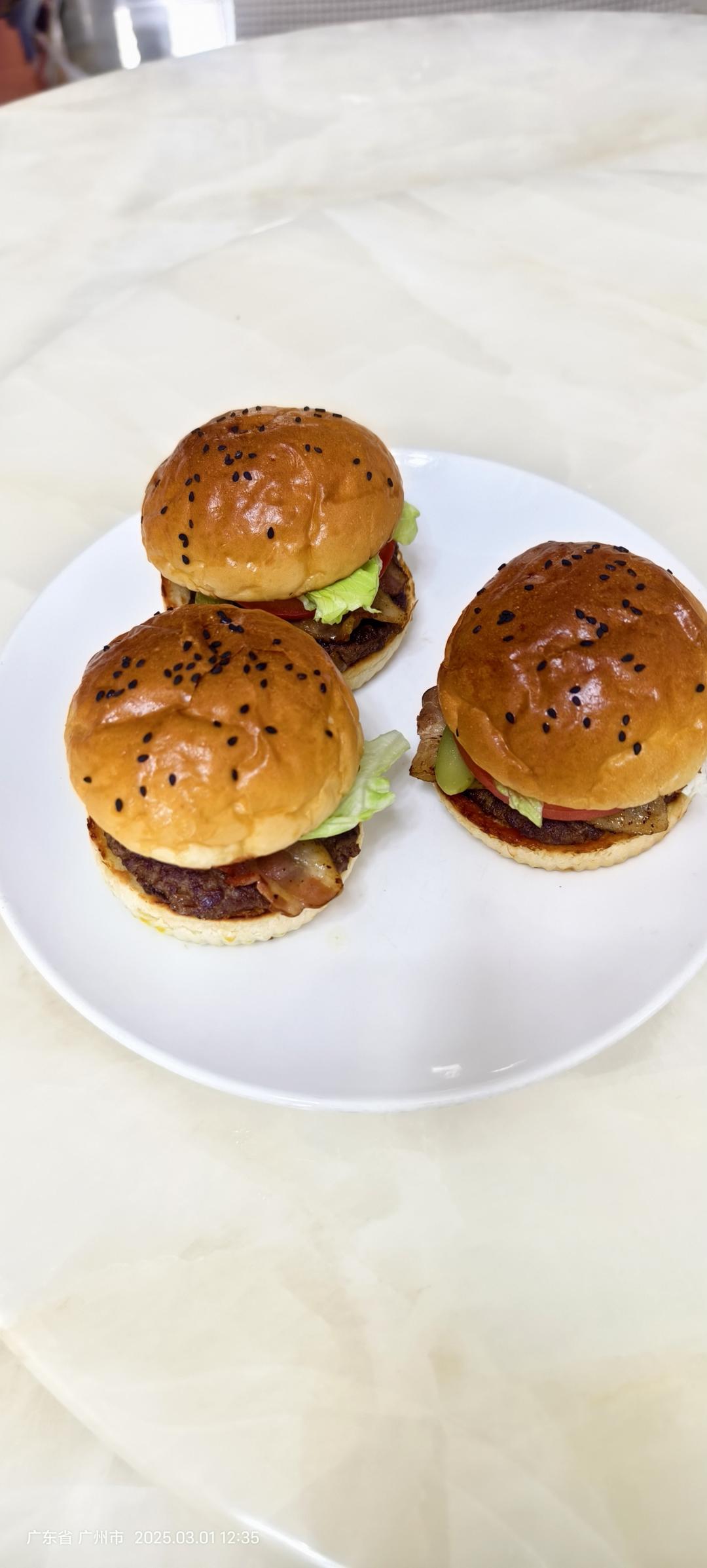 优雅烘焙第98集：我们来做汉堡包吧下集