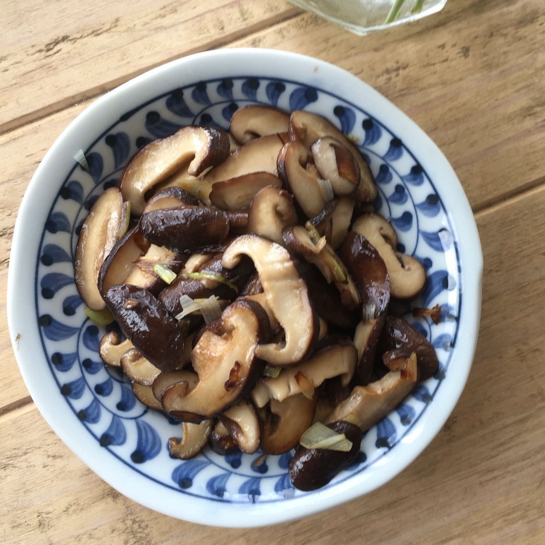 素炒香菇