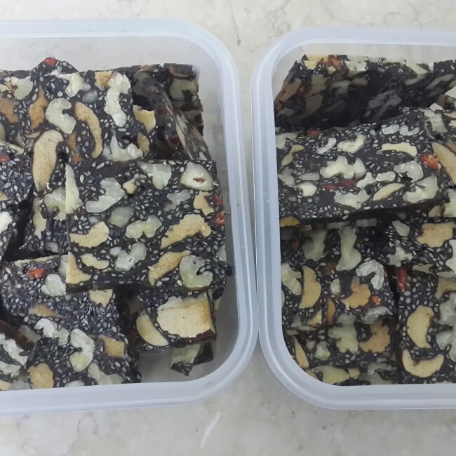 阿胶固元膏