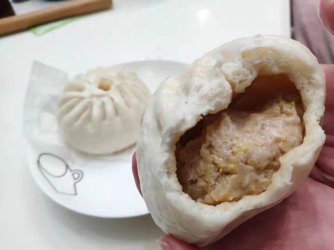 鲜肉包子
