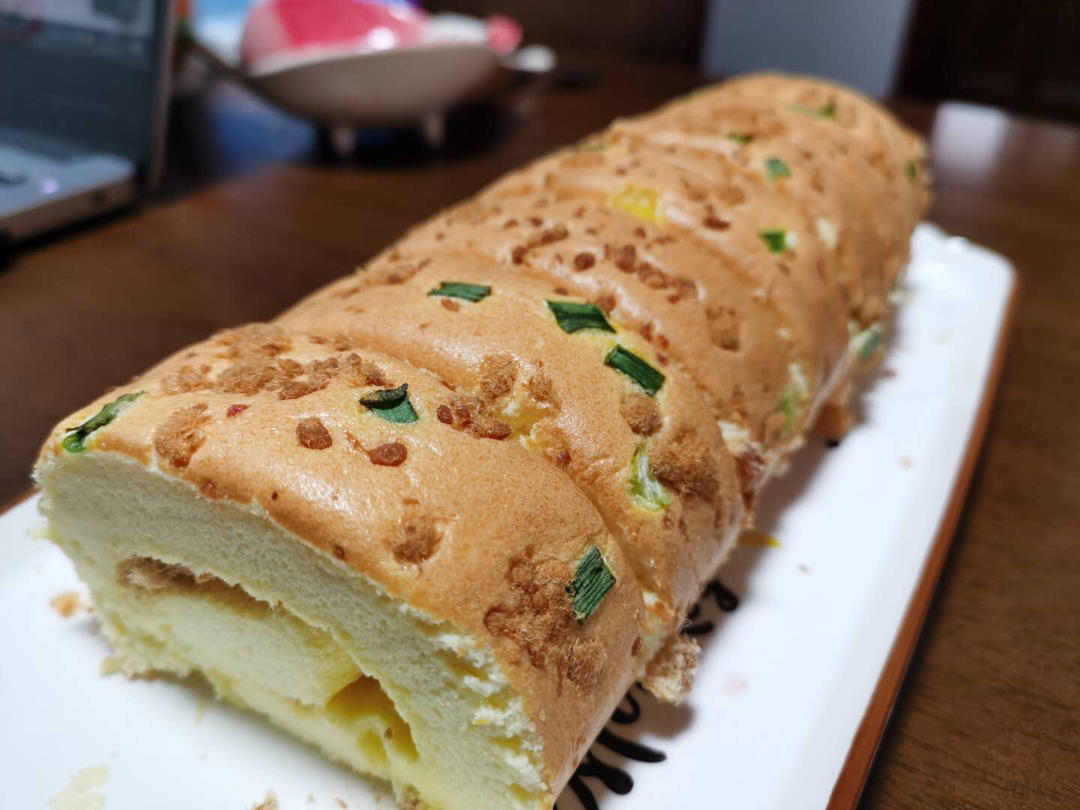 怎么卷都不裂的肉松蛋糕卷