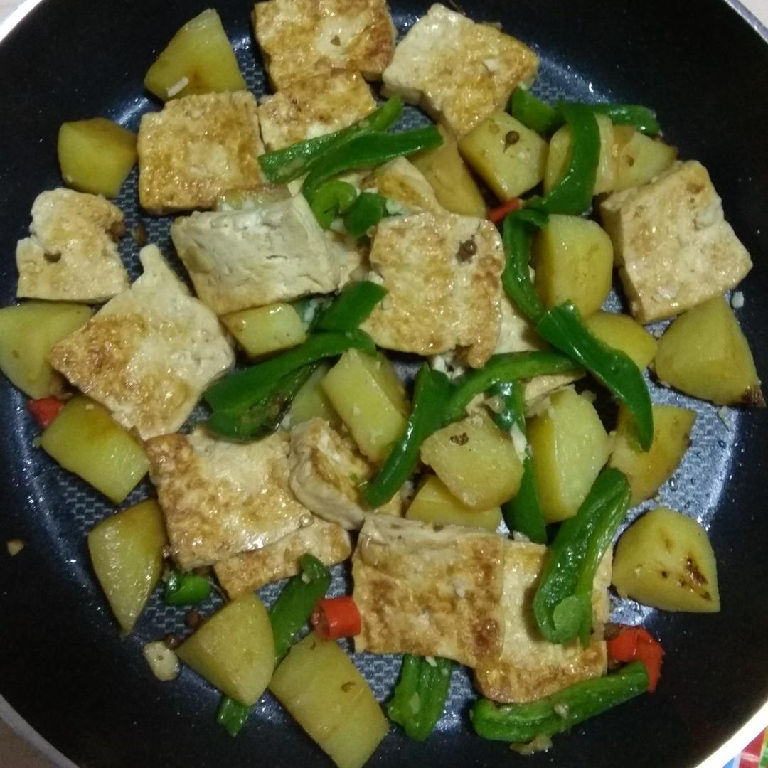 自制版土豆炖豆腐