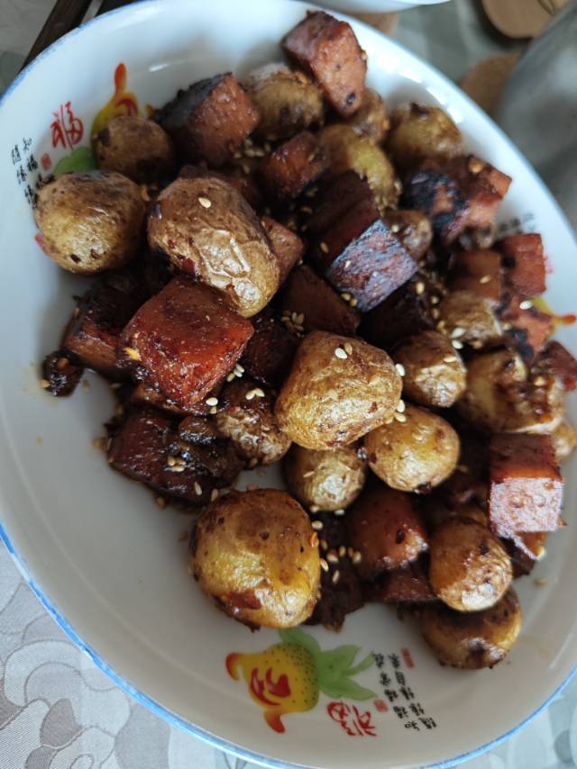 孜然土豆午餐肉