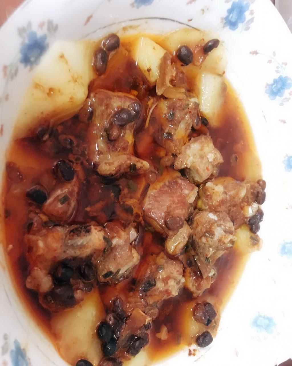 豉椒蒸土豆排骨