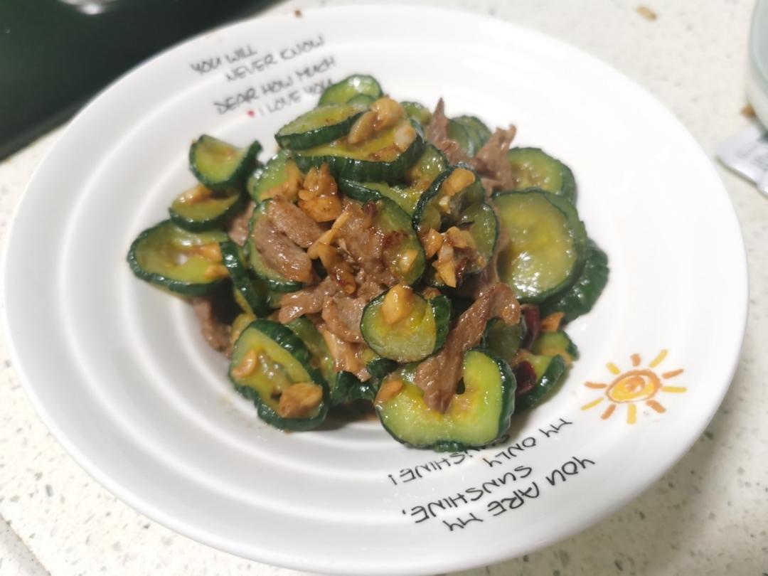 贼好吃的，下饭菜「黄瓜🥒炒肉🥩」