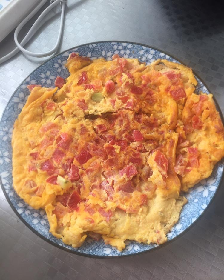 厨师长教你：“番茄煎蛋饼”的家常做法，营养又美味