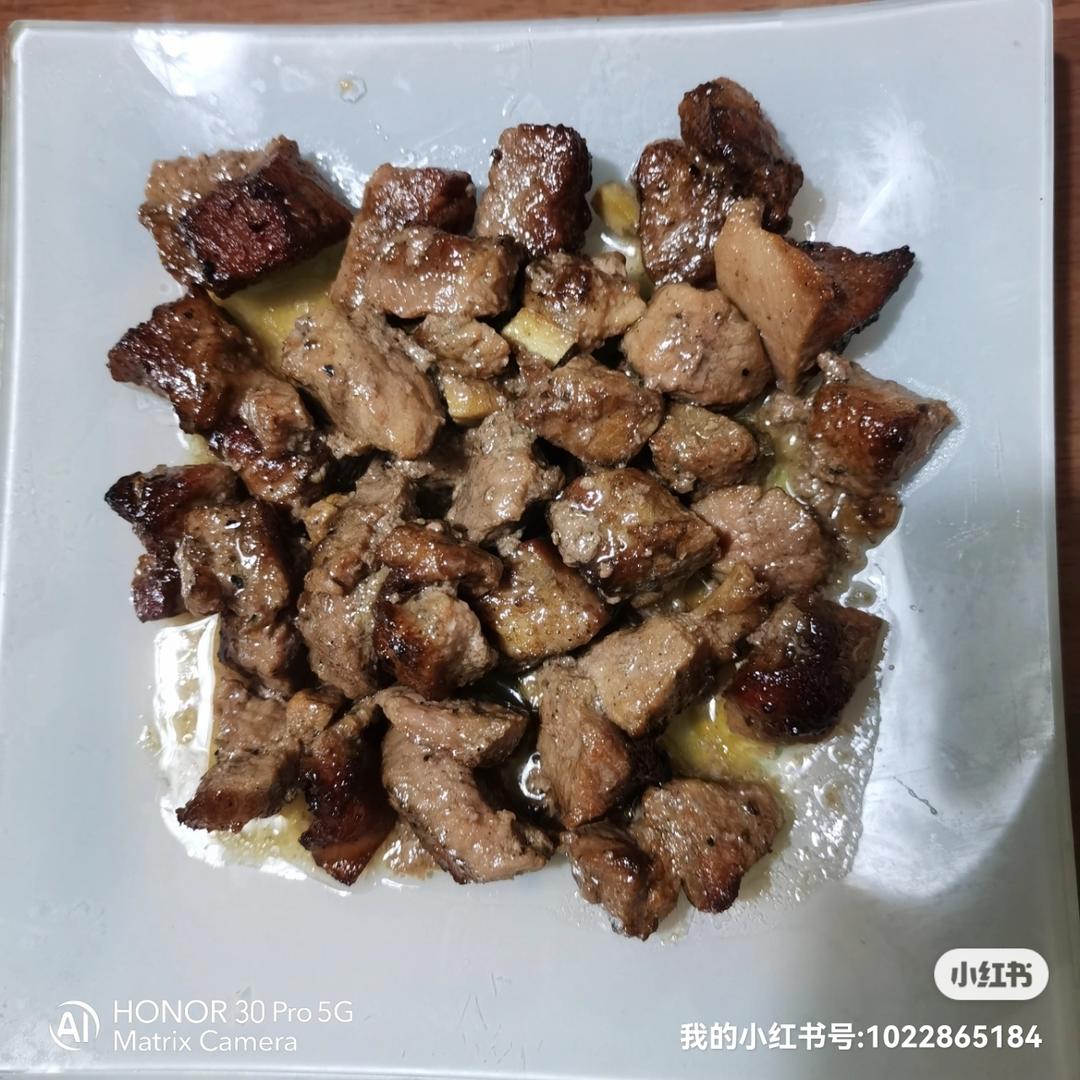 空气炸锅烤牛肉粒的做法