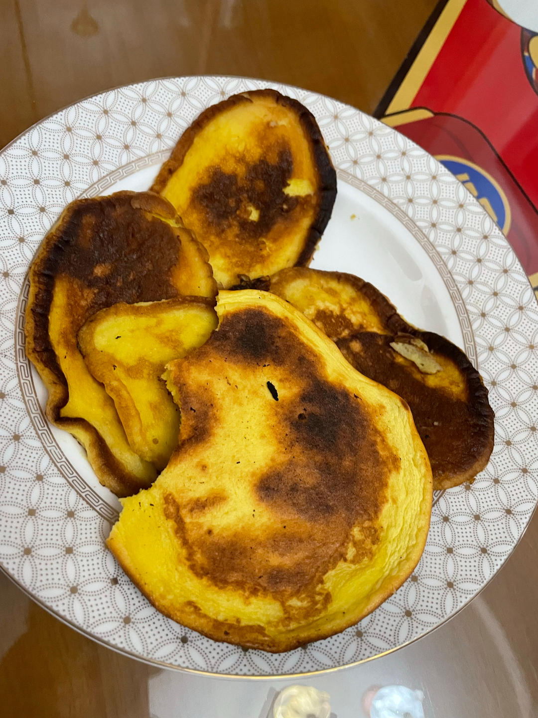免烤！平底锅牛奶鸡蛋软松饼 低脂无油