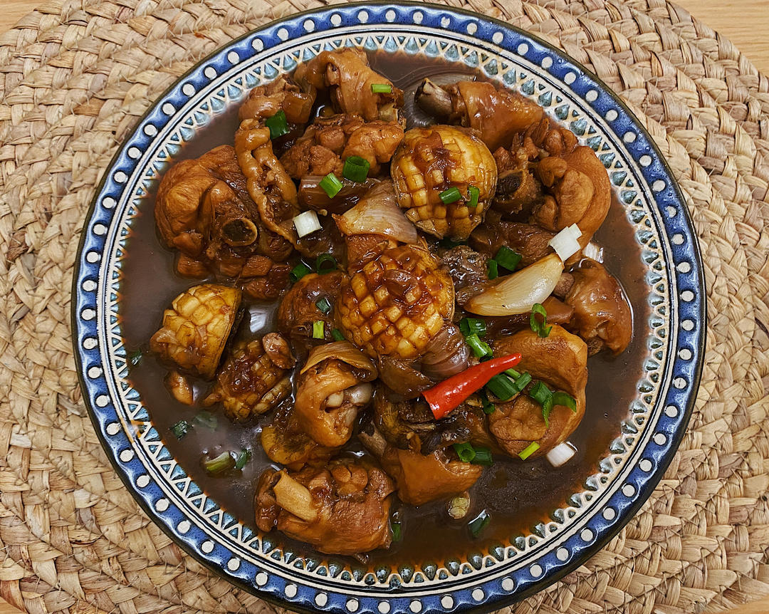鲍鱼焖鸡煲